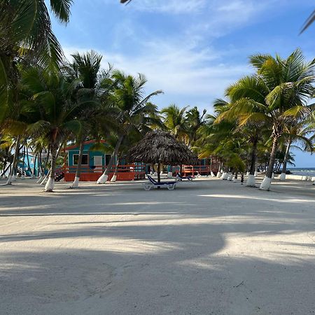 Blue Marlin Beach Resort Dangriga Exterior photo