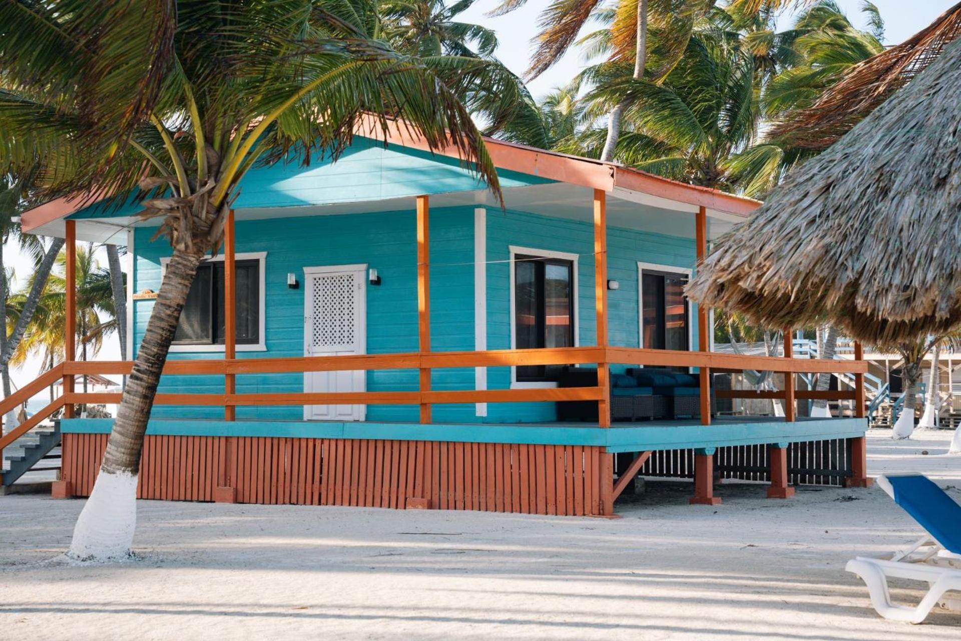 Blue Marlin Beach Resort Dangriga Exterior photo
