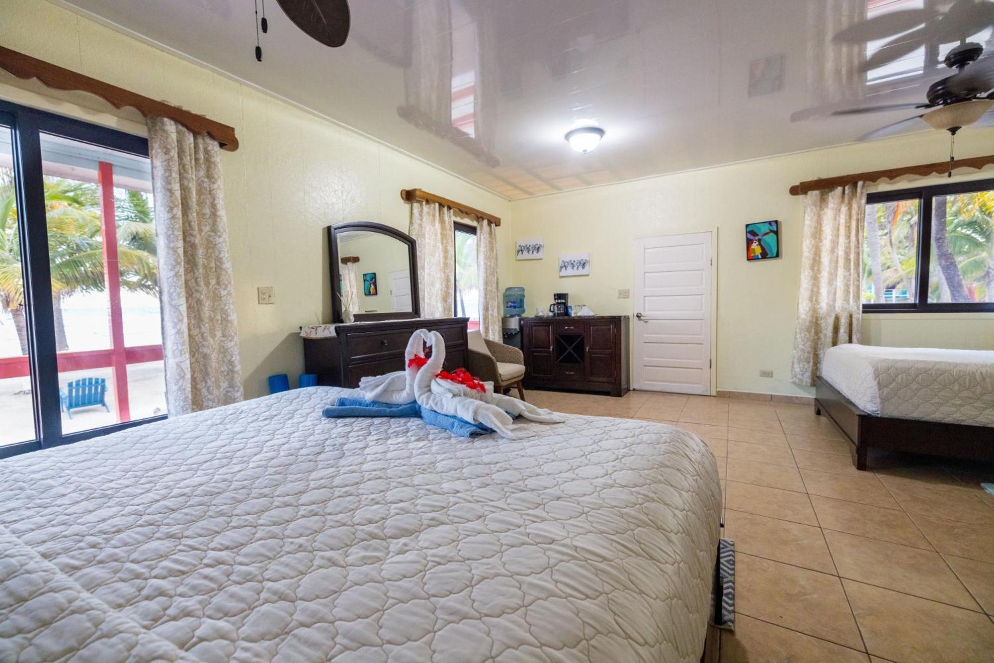 Blue Marlin Beach Resort Dangriga Exterior photo