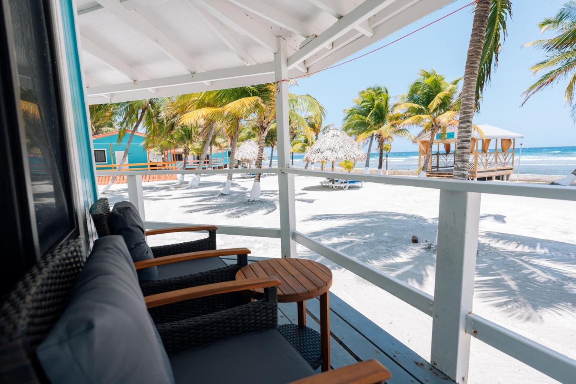 Blue Marlin Beach Resort Dangriga Exterior photo